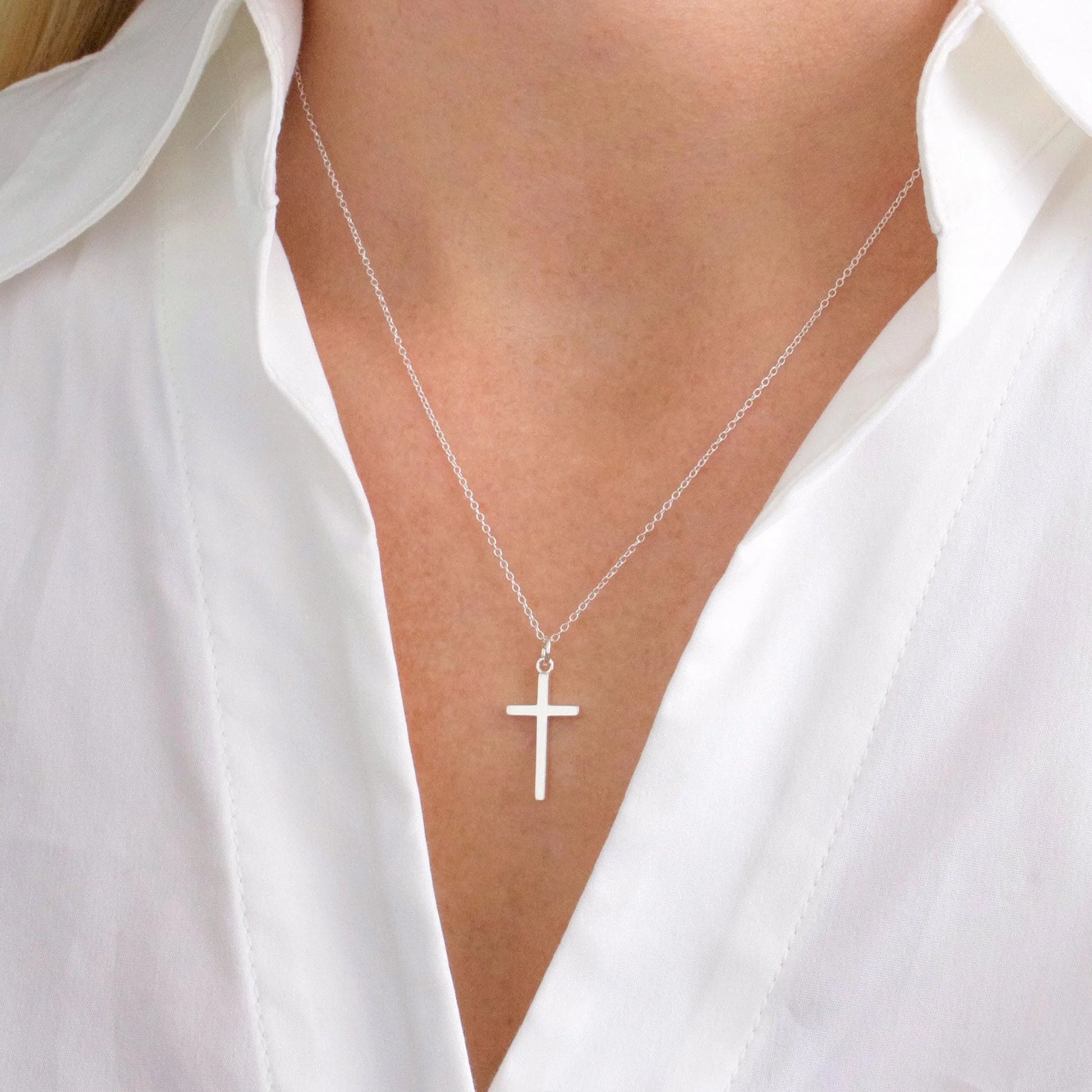 Turandoss 14K White Gold Plated Dainty Tiny Cross Pendant Necklace for Women Faith Jewelry Trendy Personalizedt First Communion Christian Religious Gifts for Women Her Girls